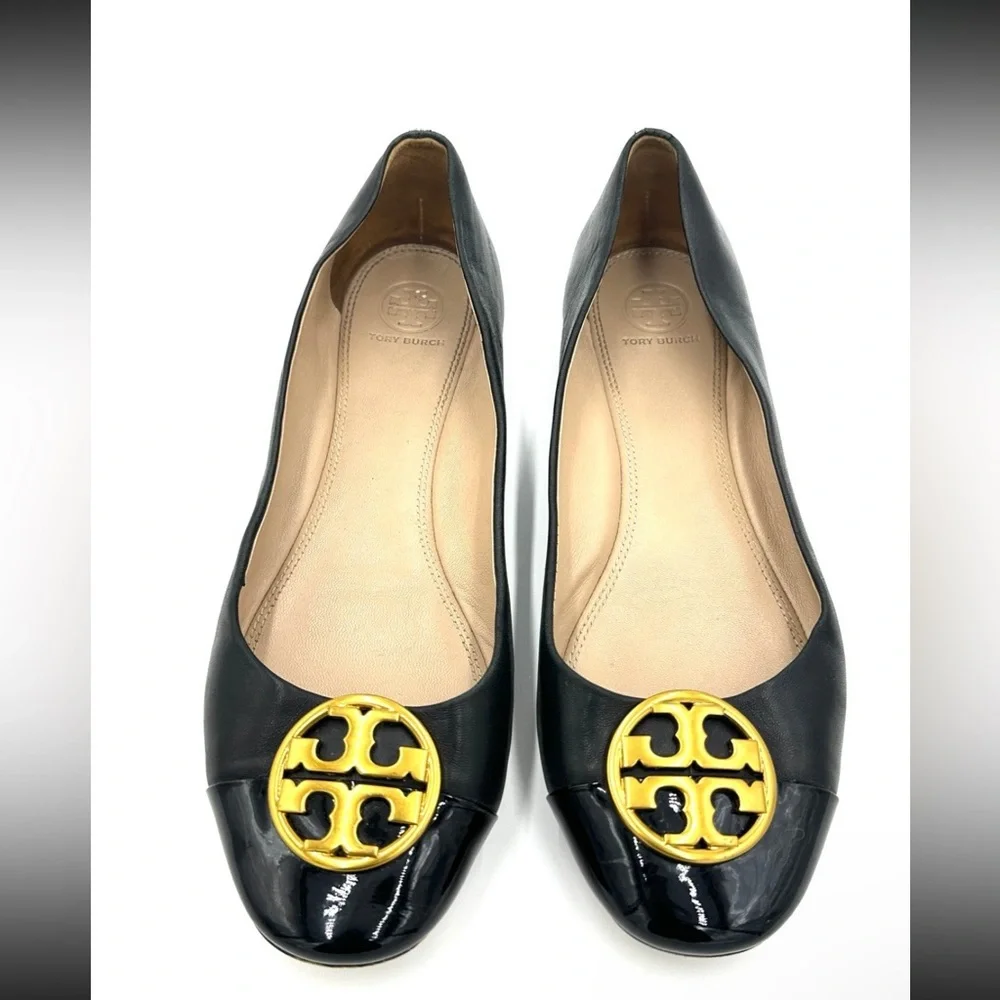 Tory Burch Chelsea Ballet Flats Napa Leather‎ Black Gold Medallion cap toe 9.5M